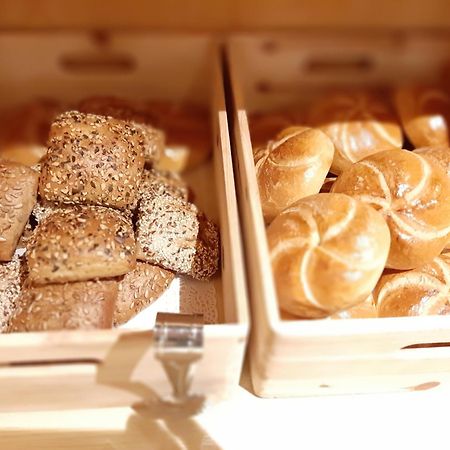Hotel Garni Bergland ノイシュティフト・イム・シュトゥーバイタール エクステリア 写真