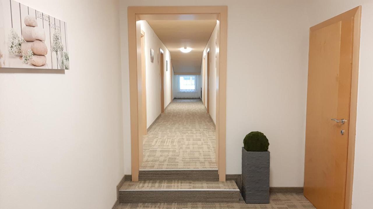 Hotel Garni Bergland ノイシュティフト・イム・シュトゥーバイタール エクステリア 写真