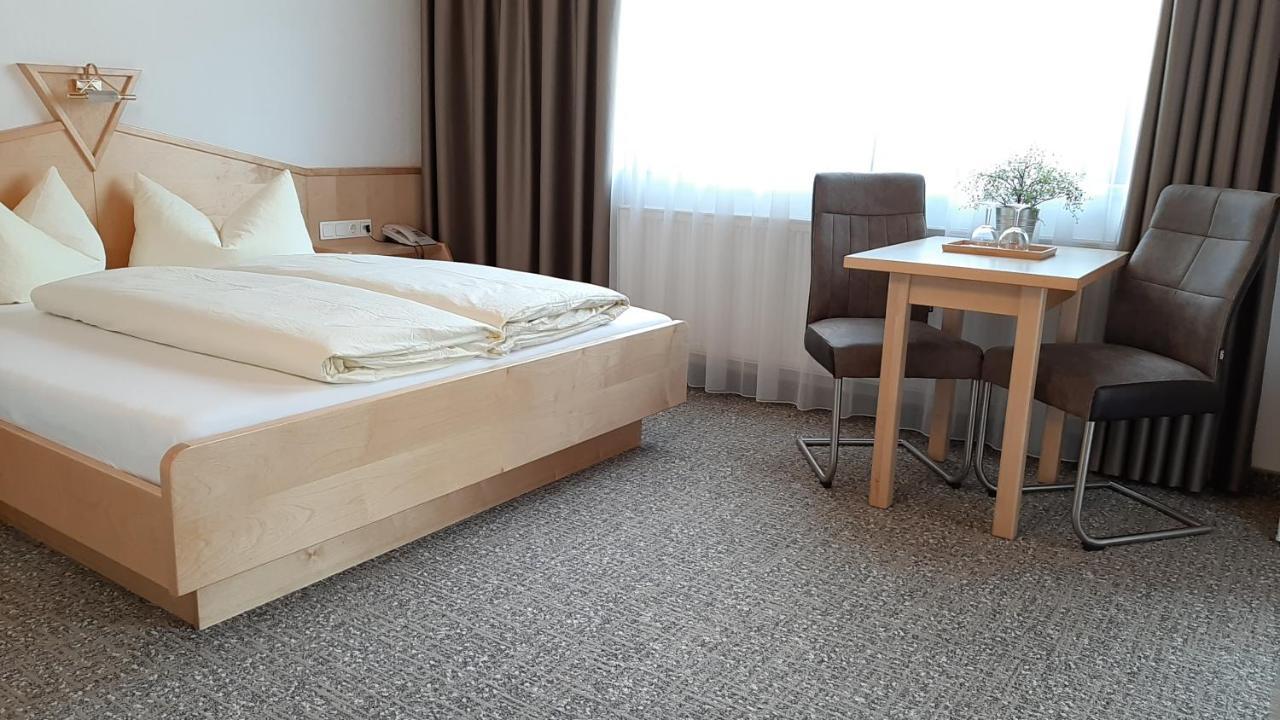 Hotel Garni Bergland ノイシュティフト・イム・シュトゥーバイタール エクステリア 写真